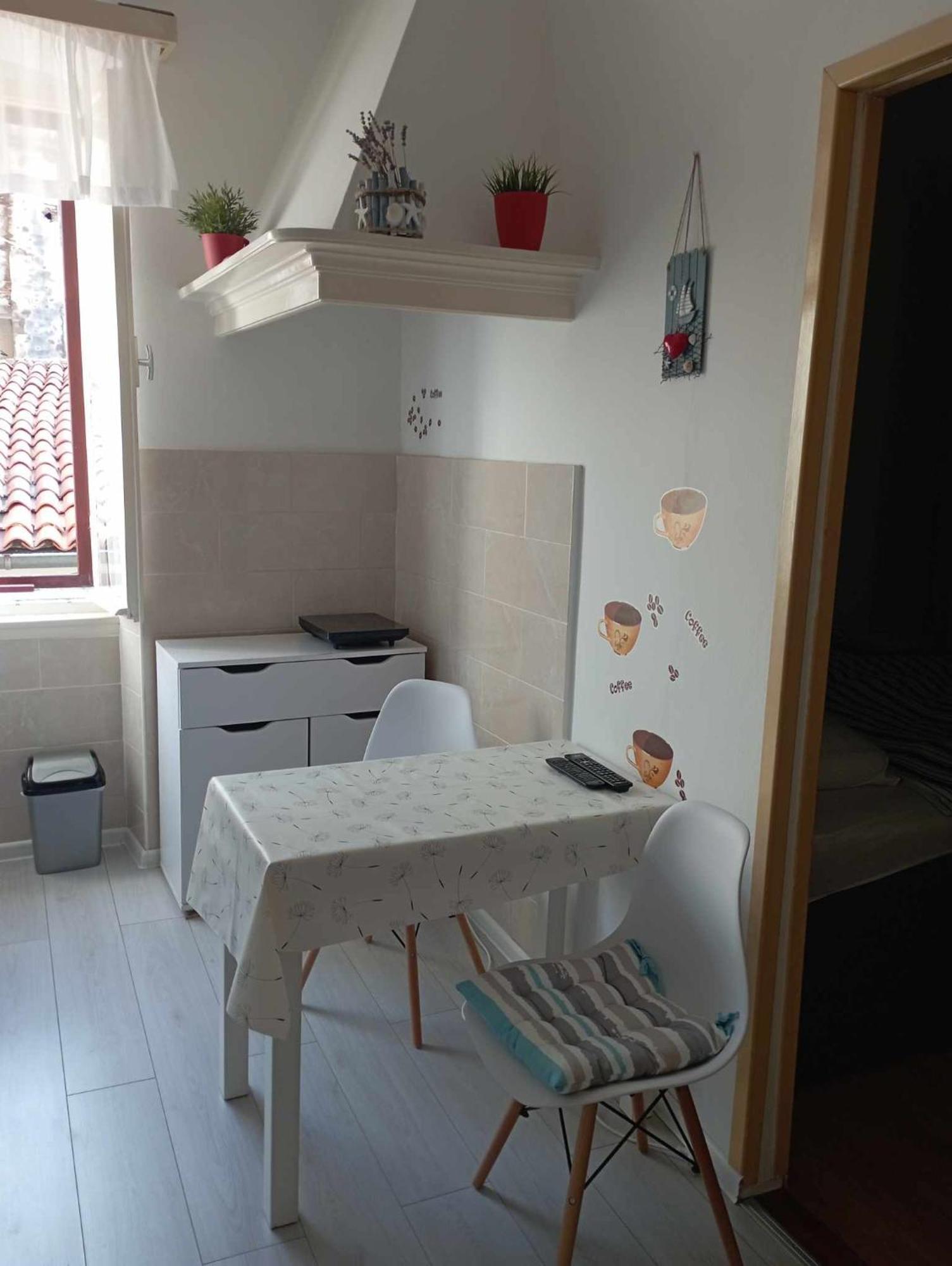 רוביני Apartman Angela מראה חיצוני תמונה